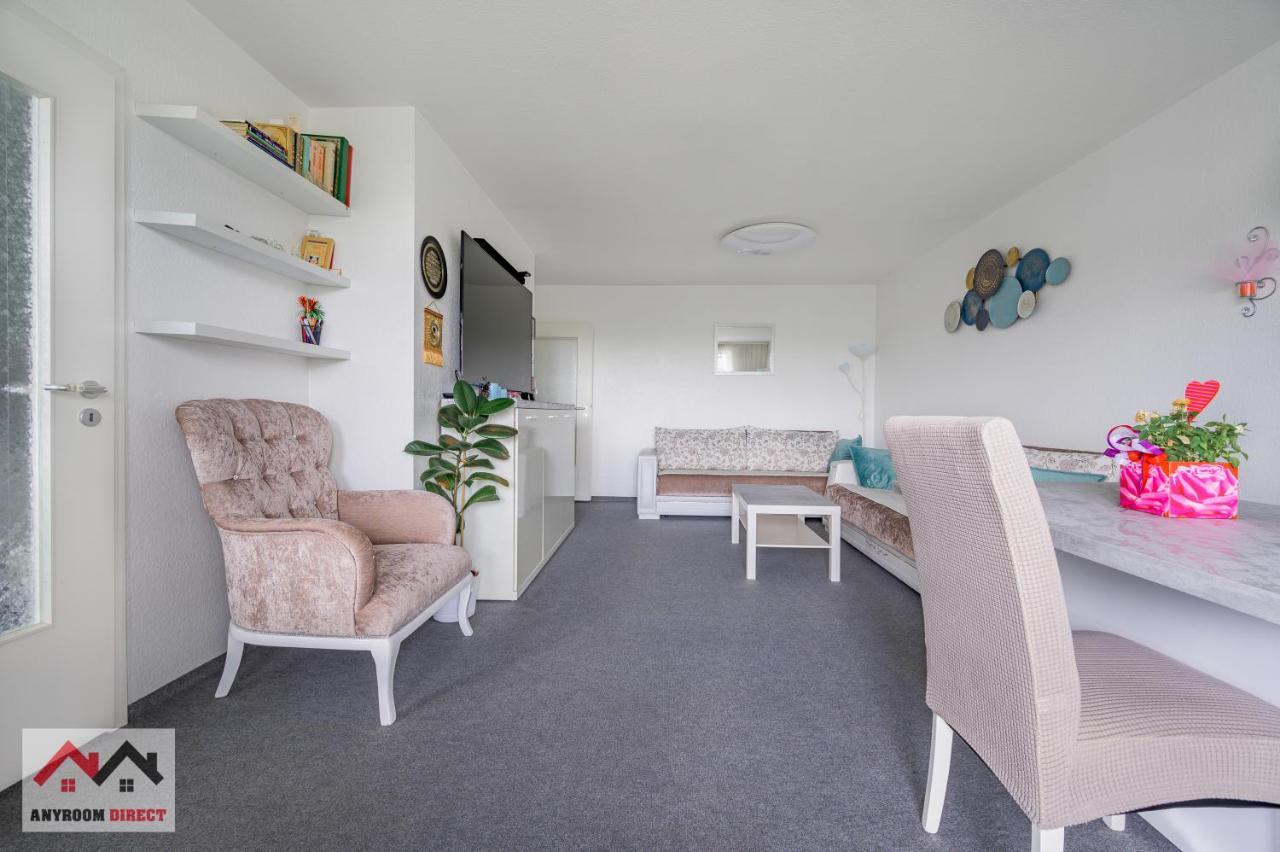 Anyroomdirect Private Apartments Near Hannover Exhibition Room Agency Exterior photo