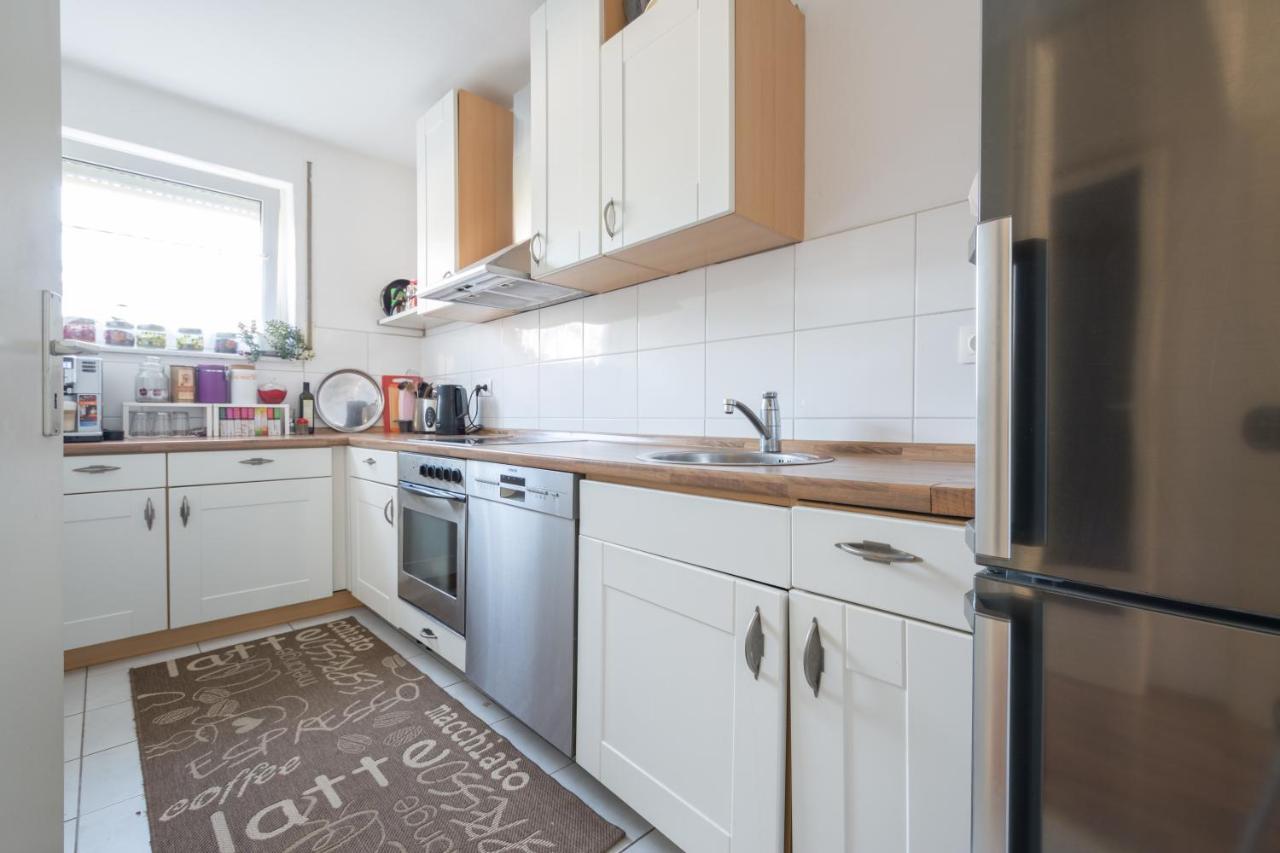 Anyroomdirect Private Apartments Near Hannover Exhibition Room Agency Exterior photo