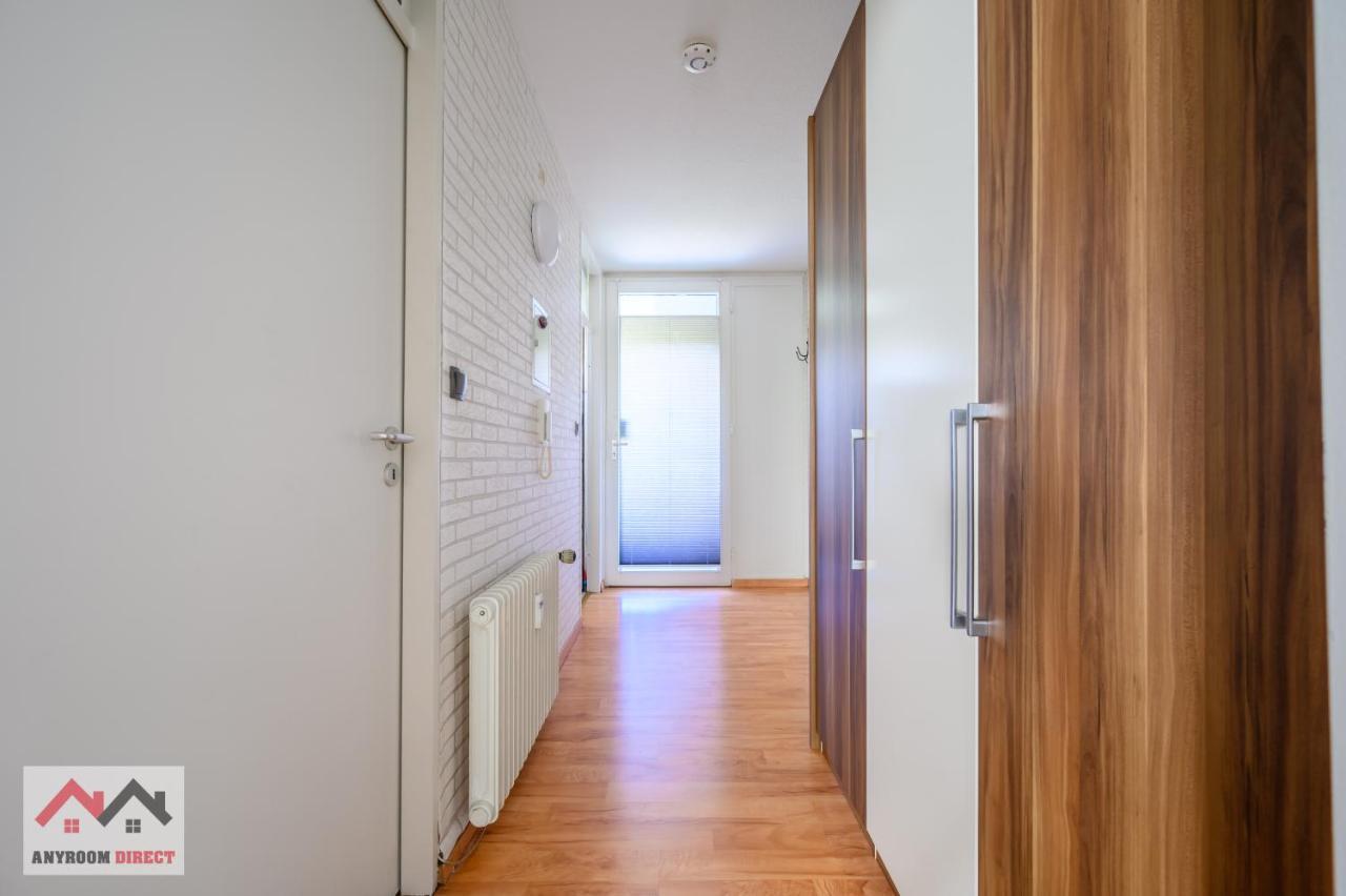 Anyroomdirect Private Apartments Near Hannover Exhibition Room Agency Exterior photo